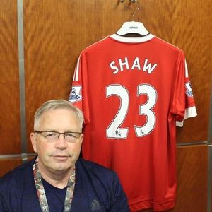 Meet your Posher, Robert